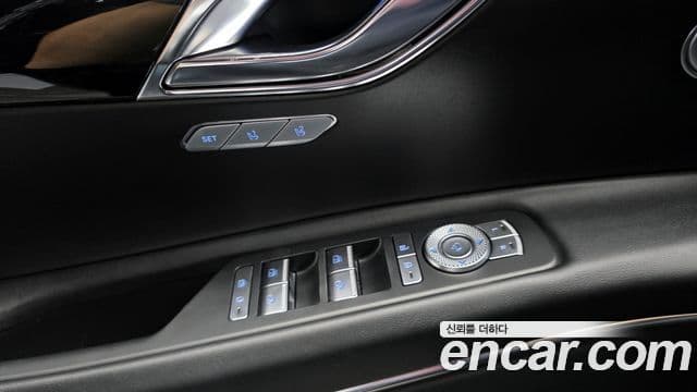 Genesis GV80 2022 — ფოტო 23/31