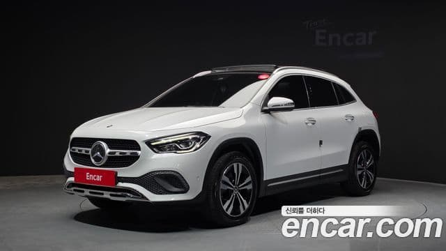 Mercedes-Benz GLA-Class 2021 — ფოტო 9/30