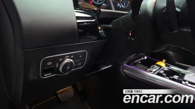 Mercedes-Benz GLA-Class 2021 — ფოტო 26/30