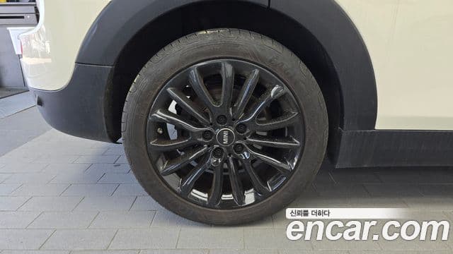 Mini Cooper Clubman 2021 — Şəkil 5/20