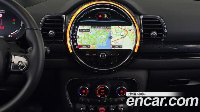 Mini Cooper Clubman 2021 — Şəkil 12/20