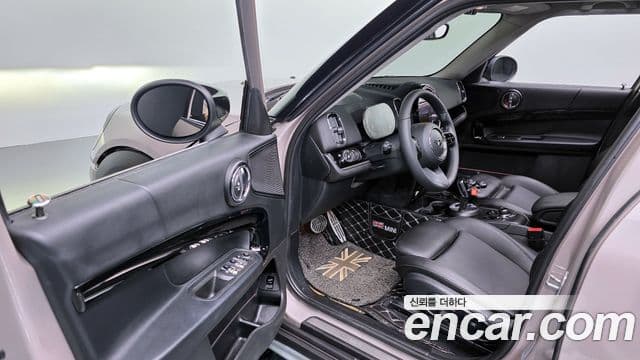 Mini Cooper Countryman 2021 — ფოტო 10/20