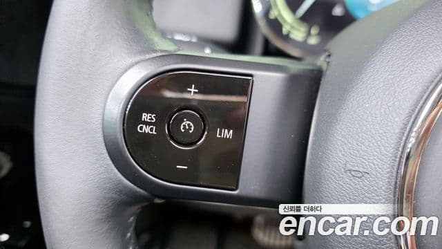 Mini Cooper Countryman 2021 — ფოტო 19/20