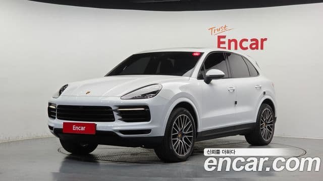 Porsche Cayenne 2019 — ფოტო 20/20