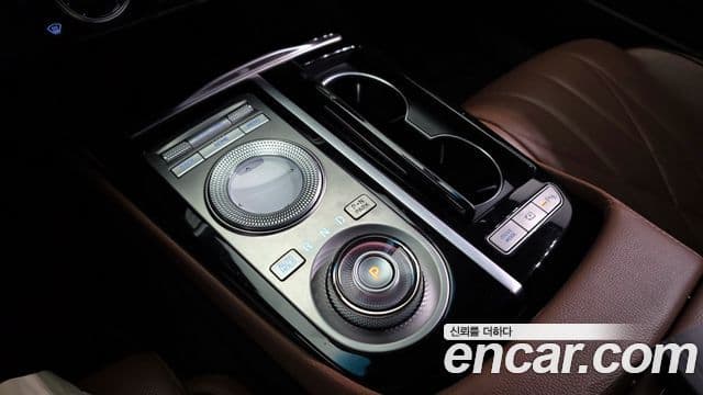 Genesis Electrified G80 2021 — ფოტო 9/20