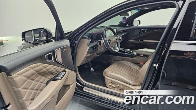 Kia K8 2022 — Şəkil 10/20