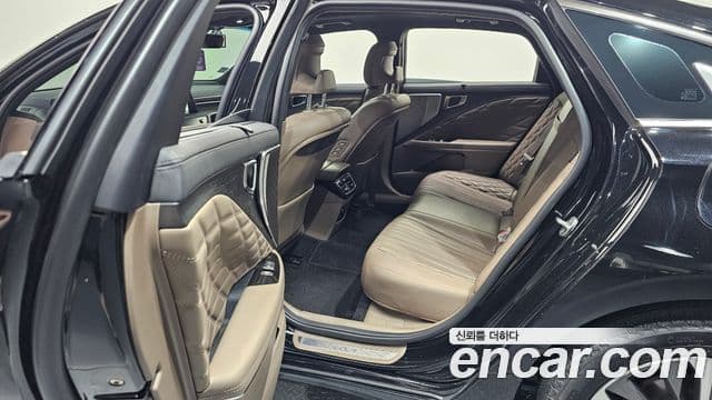 Kia K8 2022 — Şəkil 11/20