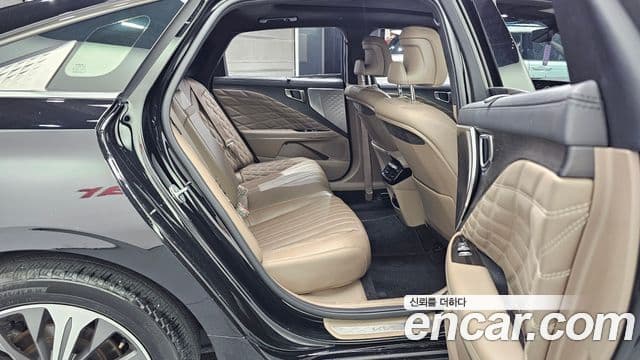 Kia K8 2022 — Şəkil 12/20