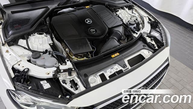 Mercedes-Benz E-Class 2025 — Фото 6/20