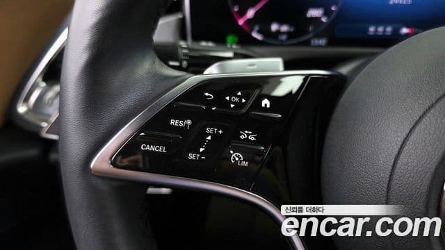 Mercedes-Benz E-Class 2025 — Фото 17/20