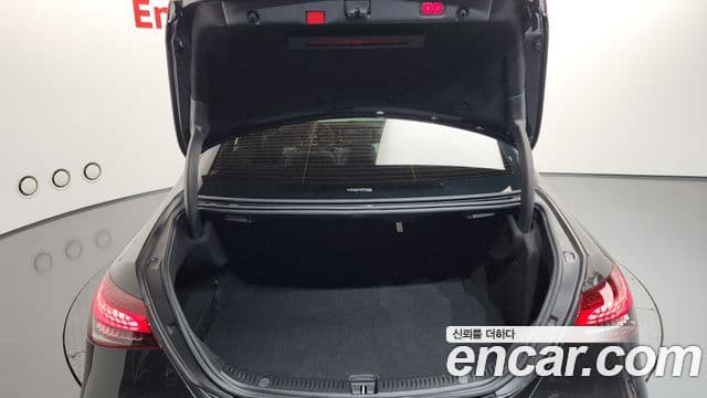 Mercedes-Benz E-Class 2021 — Şəkil 19/20