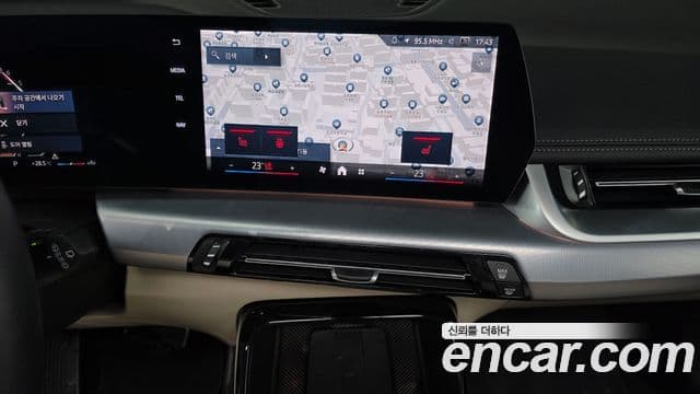 BMW X1 2024 — ფოტო 15/20