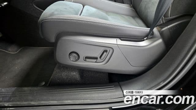 Volvo XC40 2024 — Şəkil 5/34