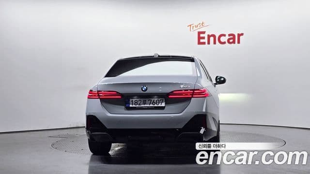BMW 5 Series 2025 — Şəkil 4/20
