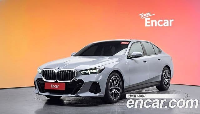 BMW 5 Series 2025 — Şəkil 1/20