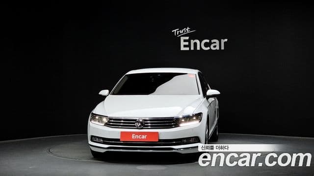Volkswagen Passat GT 2018 — Фото 3/20