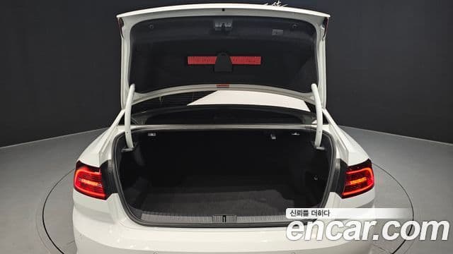Volkswagen Passat GT 2018 — Фото 20/20
