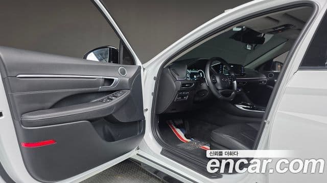 Hyundai Sonata 2022 — Фото 9/20