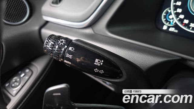 Hyundai Sonata Hybrid 2022 — Şəkil 19/33