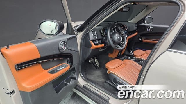 Mini Cooper SD Countryman 2021 — Şəkil 10/20