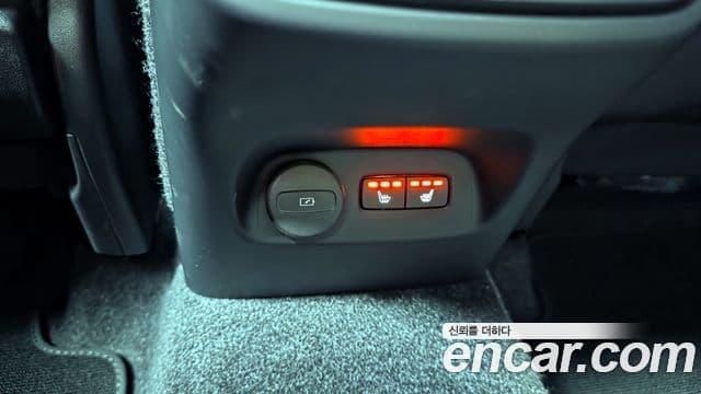 Volvo XC40 2025 — Şəkil 18/20
