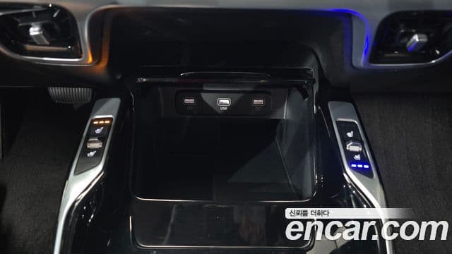 Kia Sorento 2021 — Şəkil 17/20