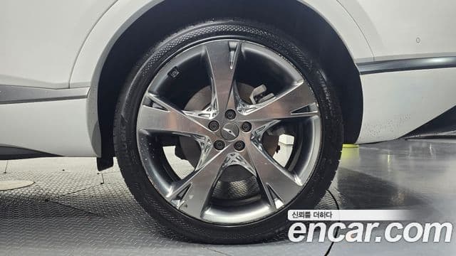 Genesis GV80 2020 — Photo 6/30