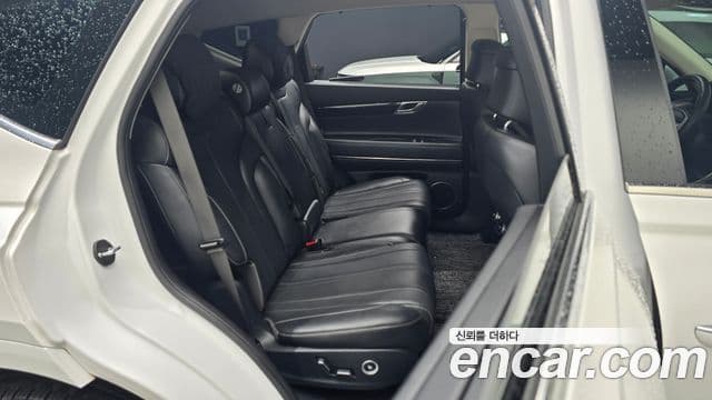 Genesis GV80 2020 — Photo 27/30