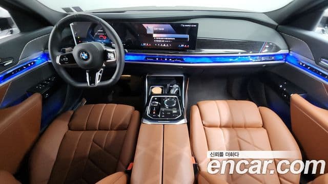 BMW 7 Series 2025 — Фото 7/20