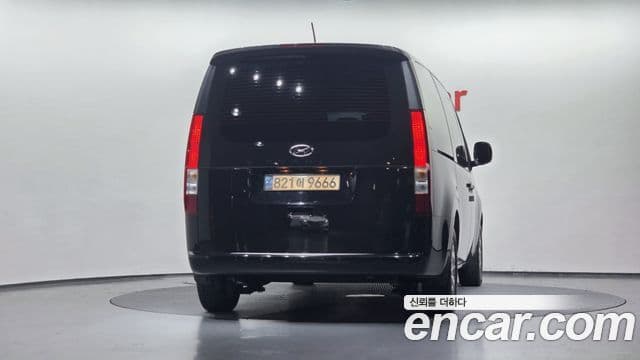 Hyundai Staria 2023 — Şəkil 4/20