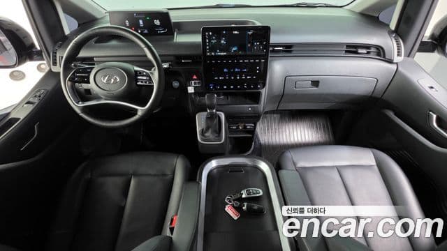 Hyundai Staria 2023 — Şəkil 7/20