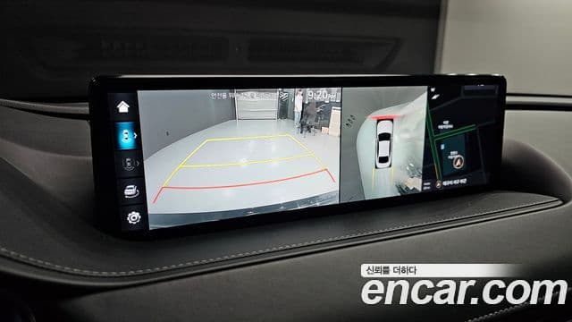 Genesis Electrified G80 2022 — ფოტო 14/20