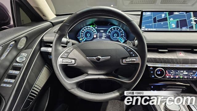Genesis Electrified G80 2022 — ფოტო 15/20