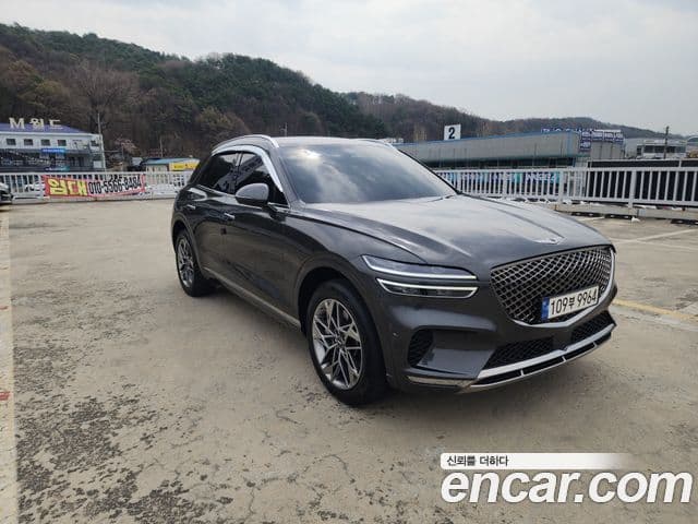 Genesis GV70 2023 — ფოტო 10/20