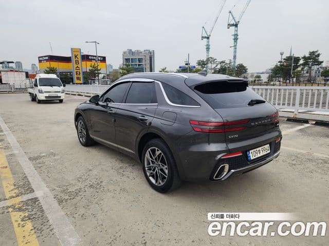 Genesis GV70 2023 — ფოტო 2/20