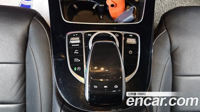 Mercedes-Benz E-Class 2018 — Şəkil 16/20