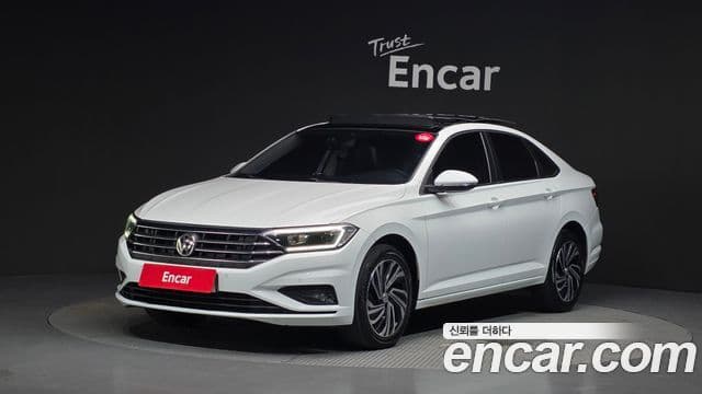 Volkswagen Jetta 2021 — Şəkil 1/20