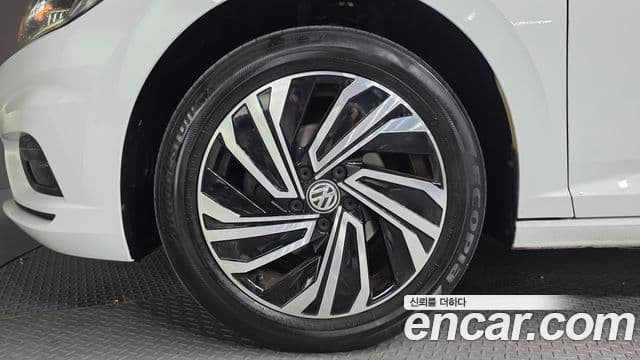 Volkswagen Jetta 2021 — фото 5 из 20