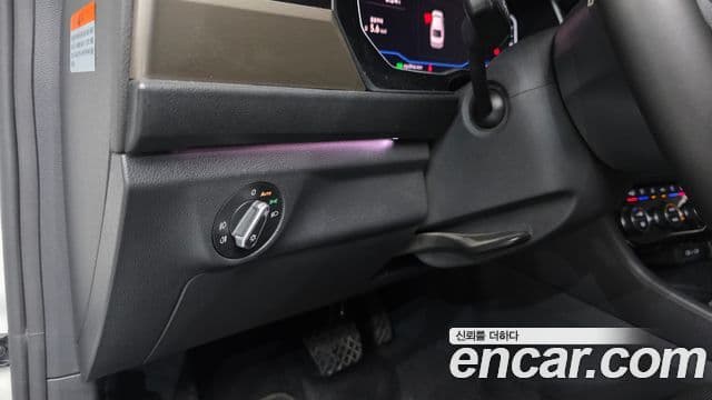 Volkswagen Jetta 2021 — Şəkil 12/20