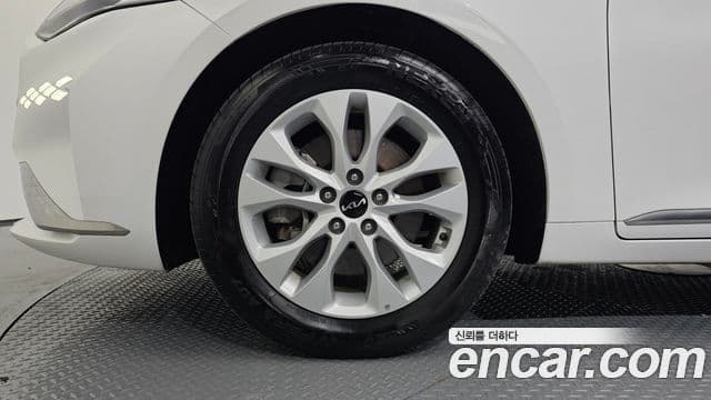 Kia K8 2023 — Şəkil 5/20