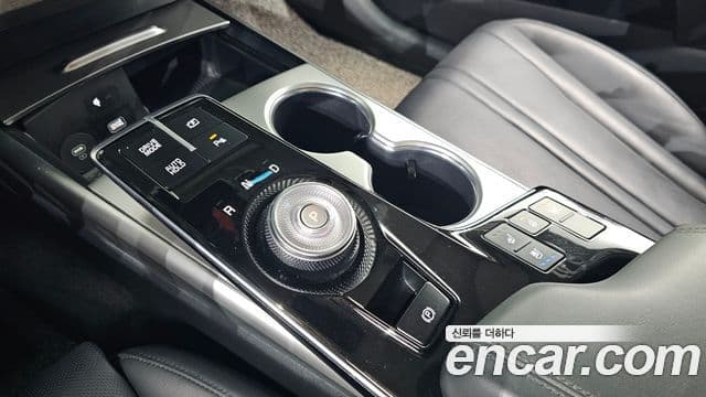 Kia K8 2023 — Şəkil 9/20
