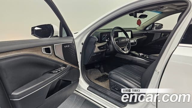 Kia K8 2023 — Şəkil 10/20