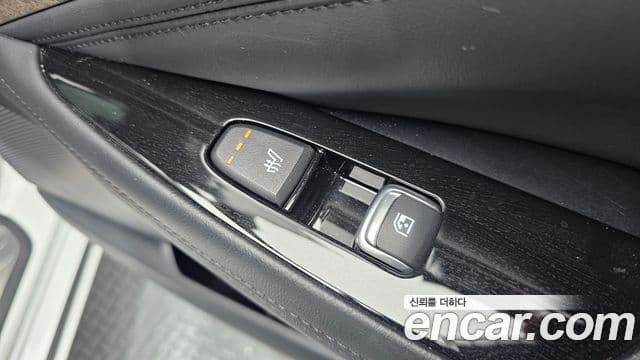Kia K8 2023 — Şəkil 16/20