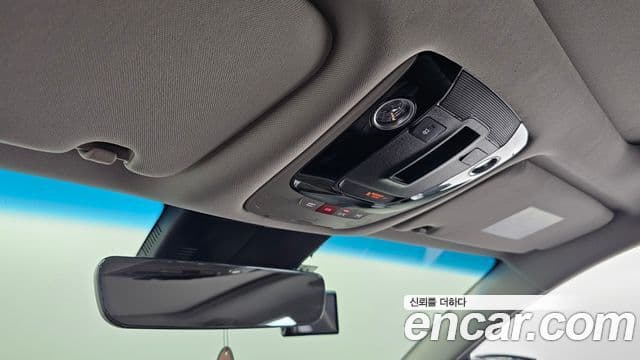 Kia K8 2023 — Şəkil 18/20