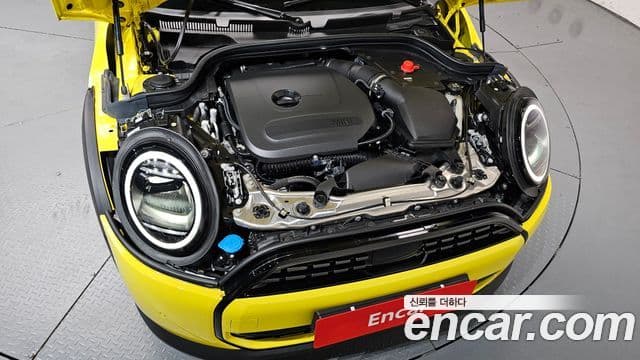 Mini Cooper C 2025 — ფოტო 6/20