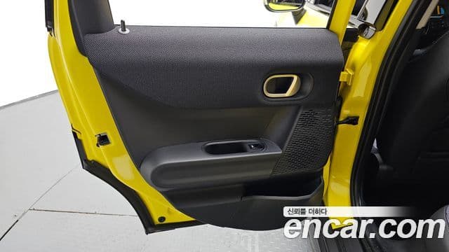 Mini Cooper C 2025 — Photo 21/33