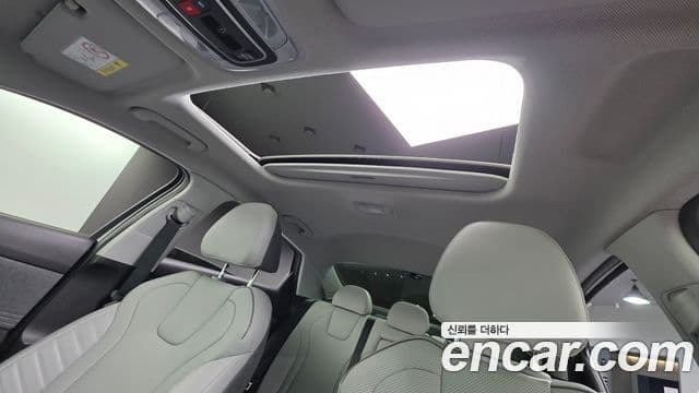 Hyundai The New Avante Hybrid 2022 — Şəkil 28/31