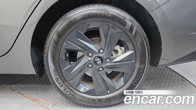 Hyundai The New Avante Hybrid 2022 — Şəkil 13/31