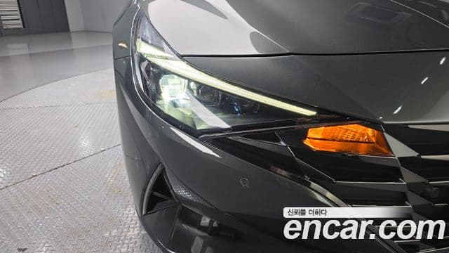Hyundai The New Avante Hybrid 2022 — Şəkil 10/31