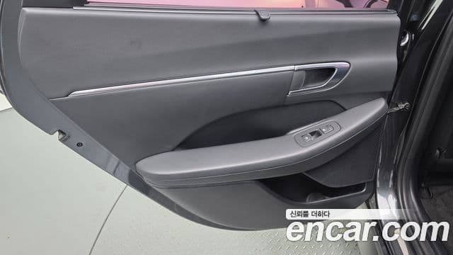 Hyundai Sonata Hybrid 2020 — Şəkil 6/33